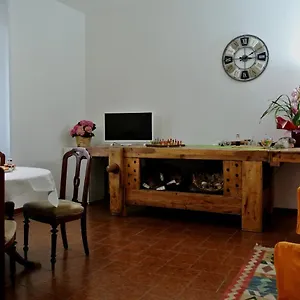 Bed & Breakfast Lori, Como